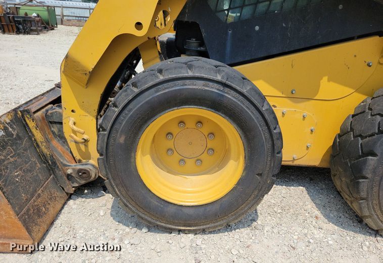 image for item DR4366 2014 Caterpillar 236D skid steer loader