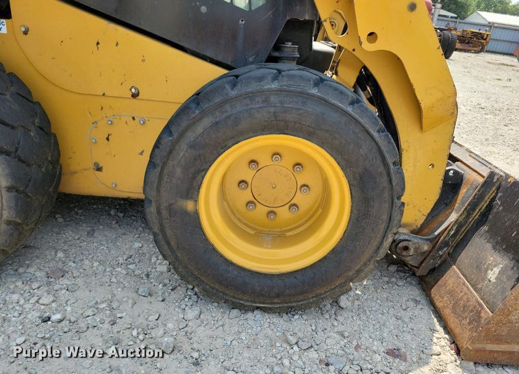 image for item DR4366 2014 Caterpillar 236D skid steer loader