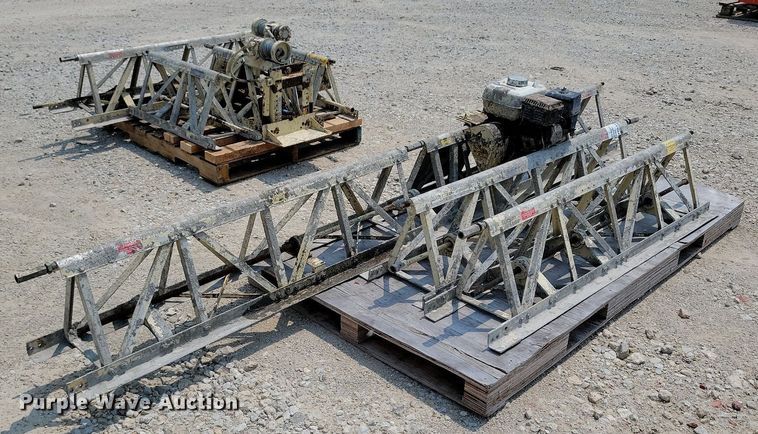 image for item DR4367 Morris concrete power screed