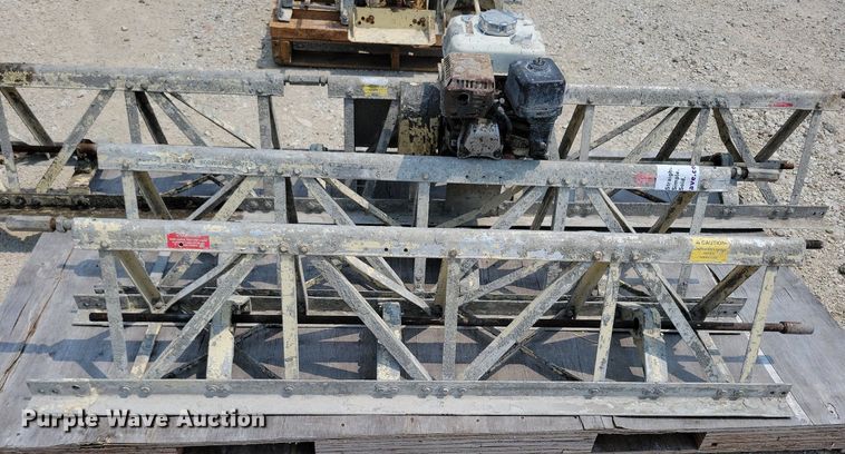 image for item DR4367 Morris concrete power screed