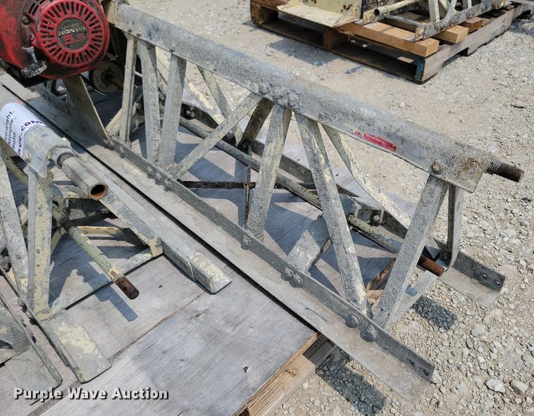 image for item DR4367 Morris concrete power screed