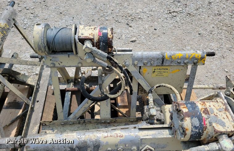 image for item DR4367 Morris concrete power screed