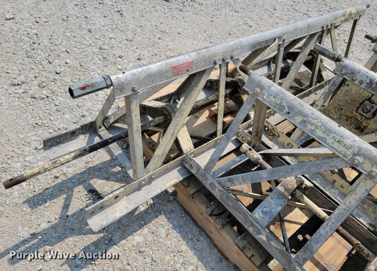 image for item DR4367 Morris concrete power screed