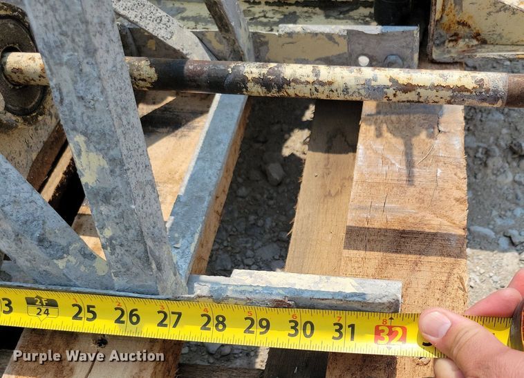 image for item DR4367 Morris concrete power screed