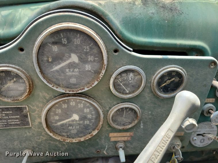 image for item DR4369 1961 Mack B61 semi truck