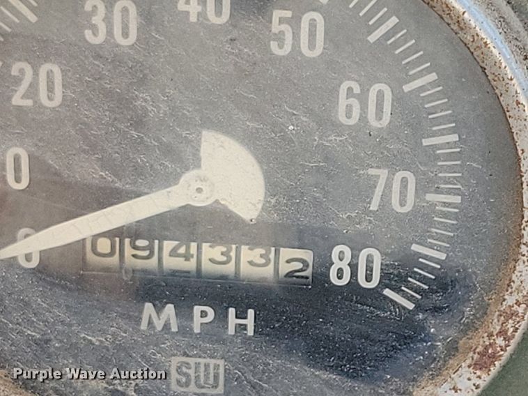 image for item DR4369 1961 Mack B61 semi truck