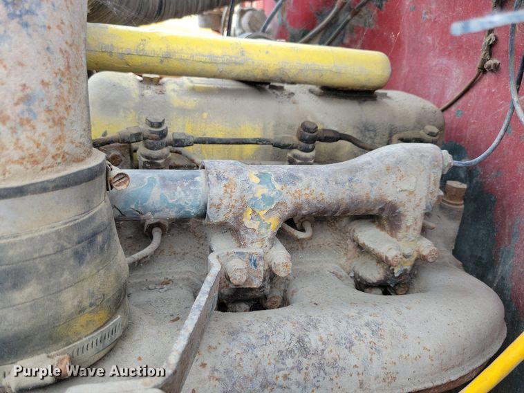 image for item DR4369 1961 Mack B61 semi truck