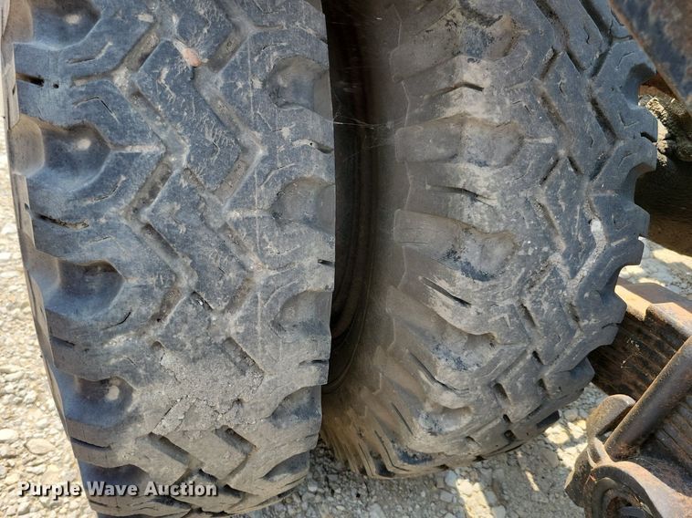 image for item DR4369 1961 Mack B61 semi truck