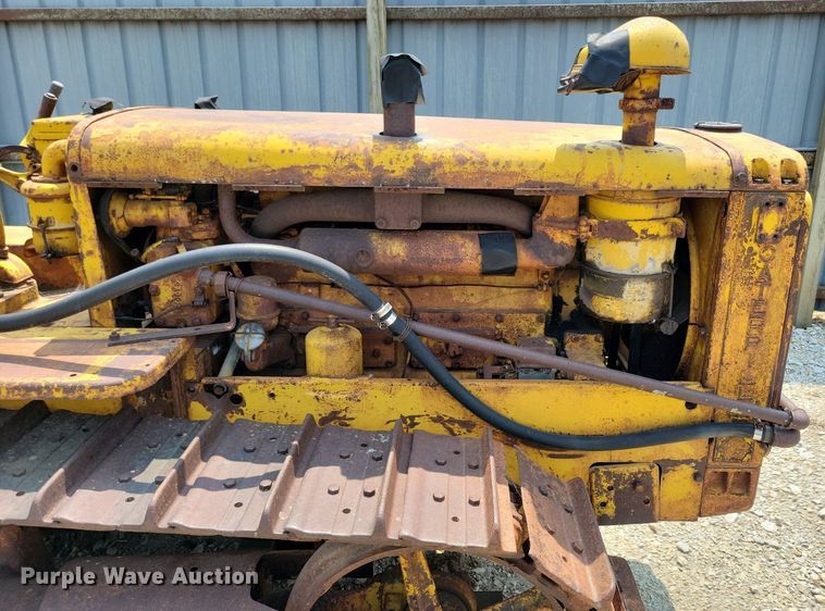 image for item DR4370 Caterpillar  tractor