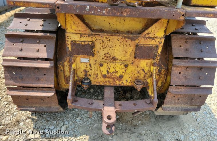 image for item DR4370 Caterpillar  tractor