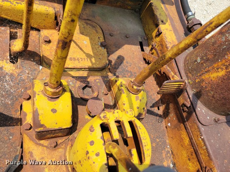 image for item DR4370 Caterpillar  tractor