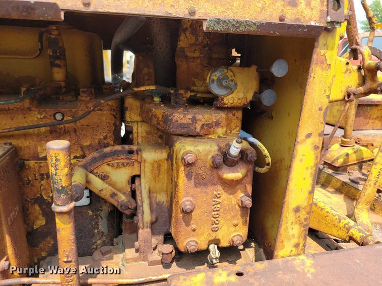 image for item DR4370 Caterpillar  tractor