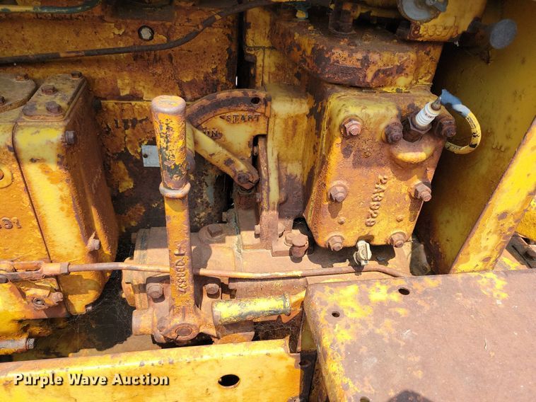 image for item DR4370 Caterpillar  tractor