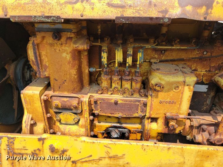 image for item DR4370 Caterpillar  tractor