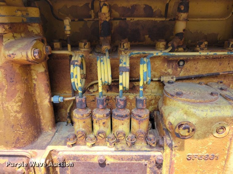 image for item DR4370 Caterpillar  tractor