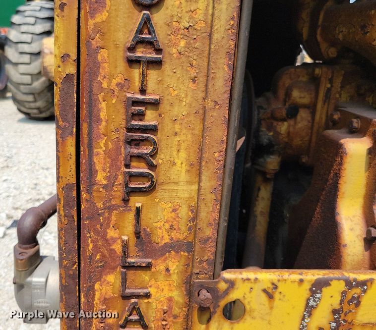 image for item DR4370 Caterpillar  tractor
