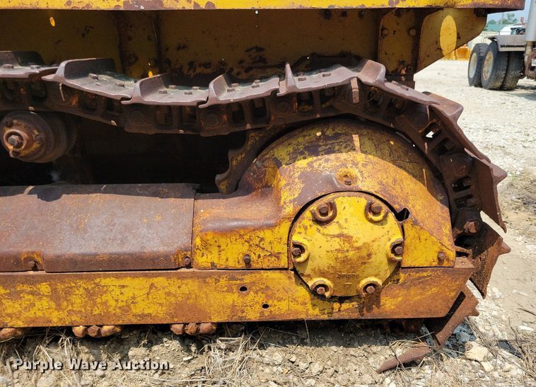 image for item DR4370 Caterpillar  tractor