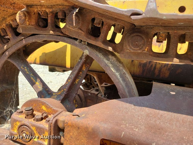 image for item DR4370 Caterpillar  tractor