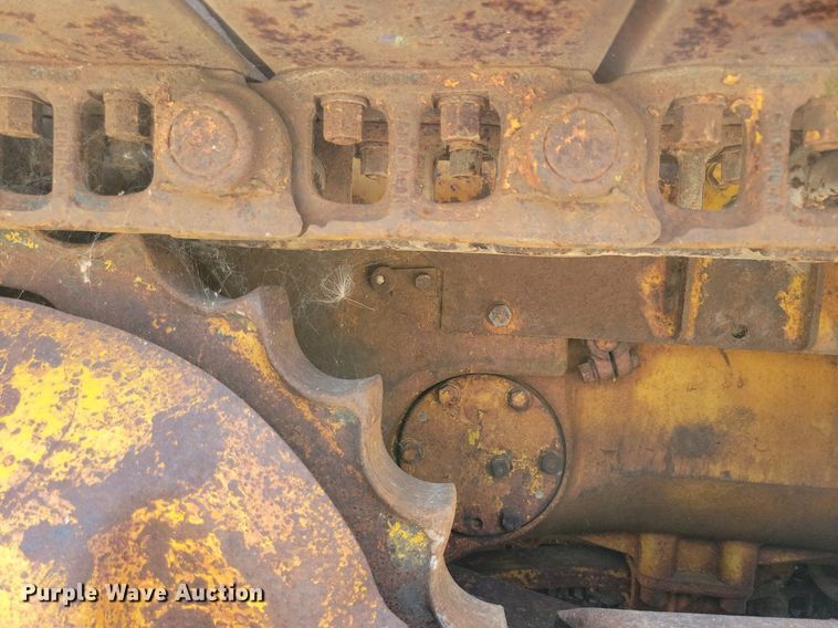 image for item DR4370 Caterpillar  tractor