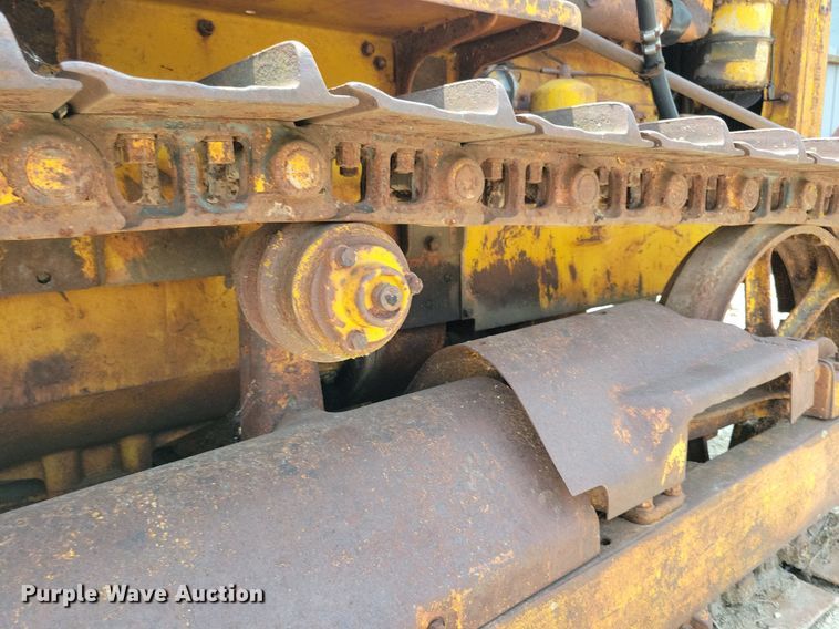 image for item DR4370 Caterpillar  tractor