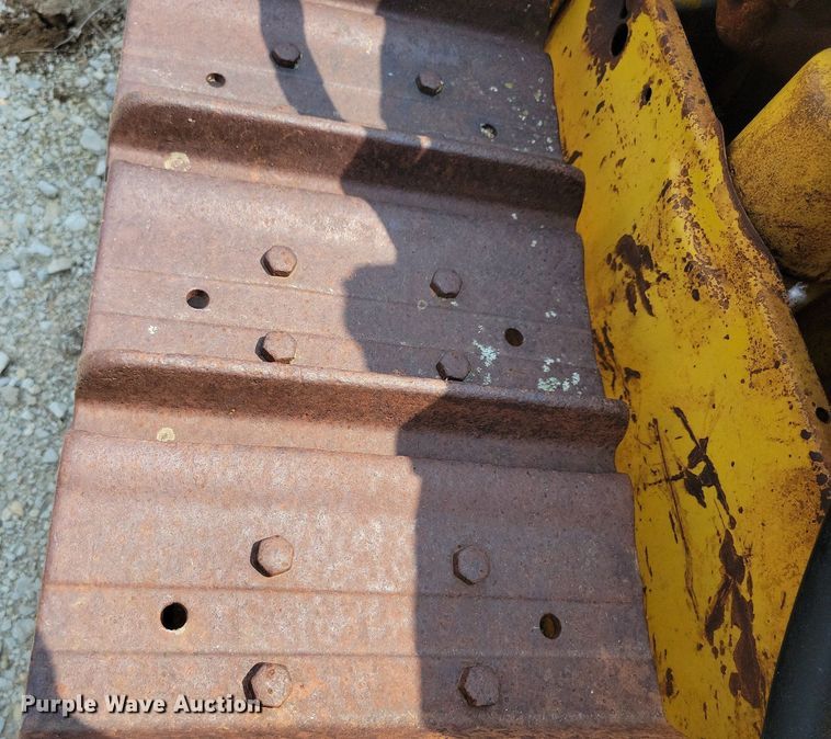 image for item DR4370 Caterpillar  tractor