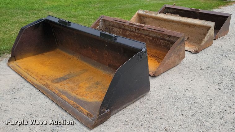 image for item DR4372 (4) skid steer buckets