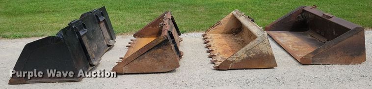 image for item DR4372 (4) skid steer buckets