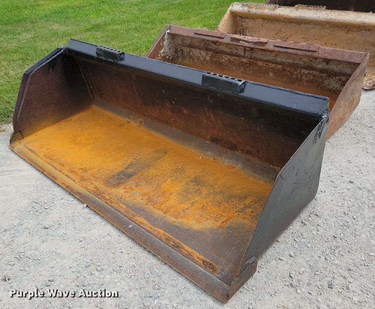 image for item DR4372 (4) skid steer buckets