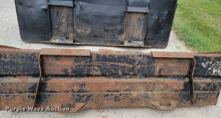 image for item DR4372 (4) skid steer buckets