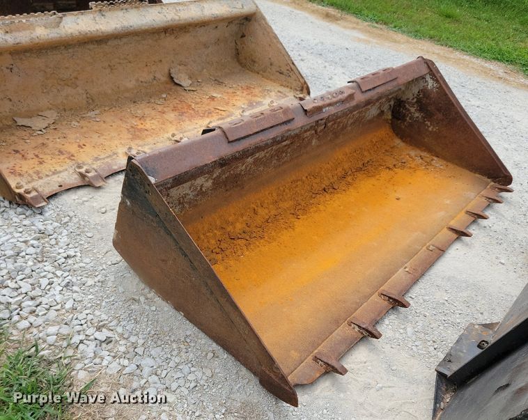 image for item DR4372 (4) skid steer buckets