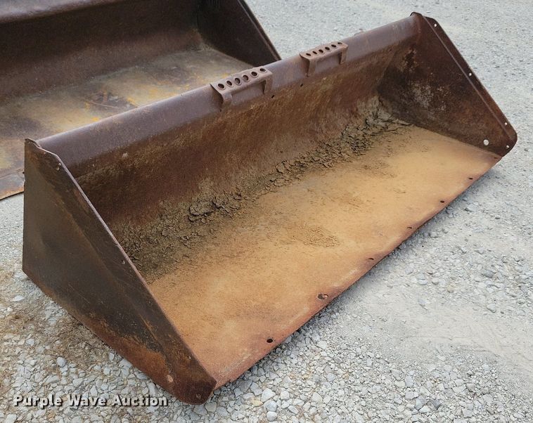 image for item DR4373 (5) skid steer buckets