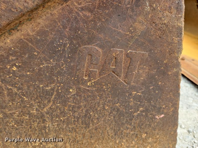 image for item DR4373 (5) skid steer buckets