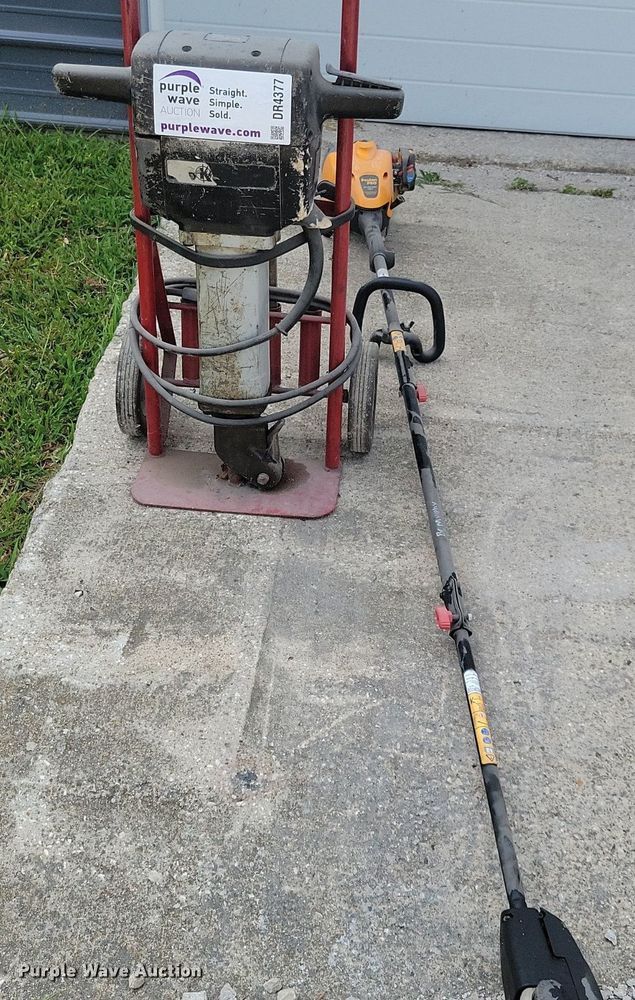 image for item DR4377 Tools