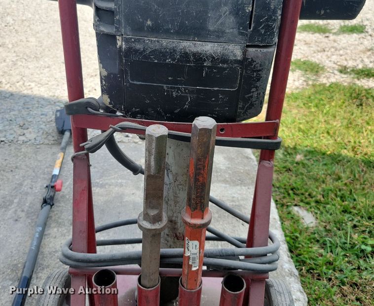 image for item DR4377 Tools