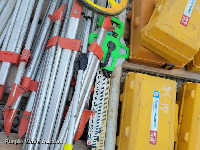 image for item DR4379 Berger Instruments surveying equipment 