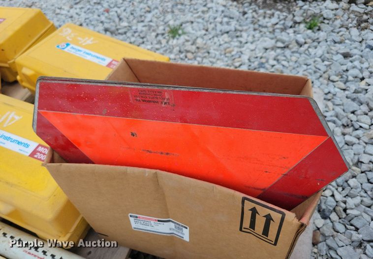 image for item DR4379 Berger Instruments surveying equipment 