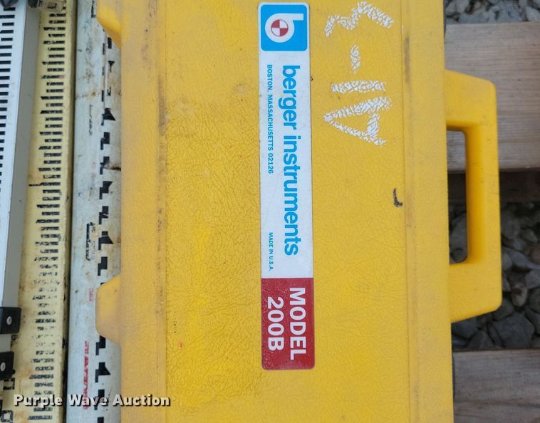 image for item DR4379 Berger Instruments surveying equipment 