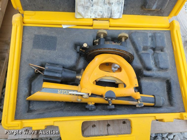 image for item DR4379 Berger Instruments surveying equipment 