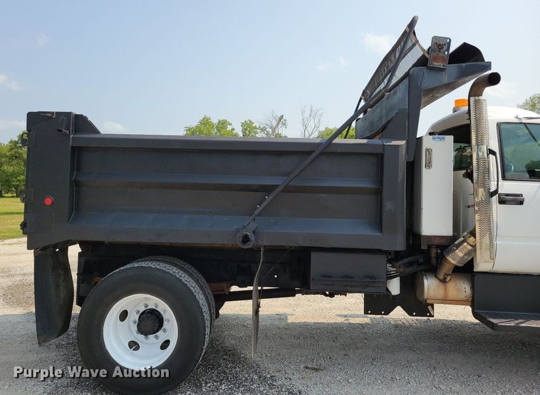 image for item DR4380 1998 Chevrolet  C6500 dump truck