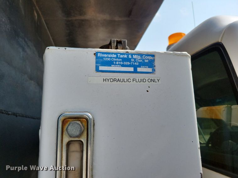 image for item DR4380 1998 Chevrolet  C6500 dump truck