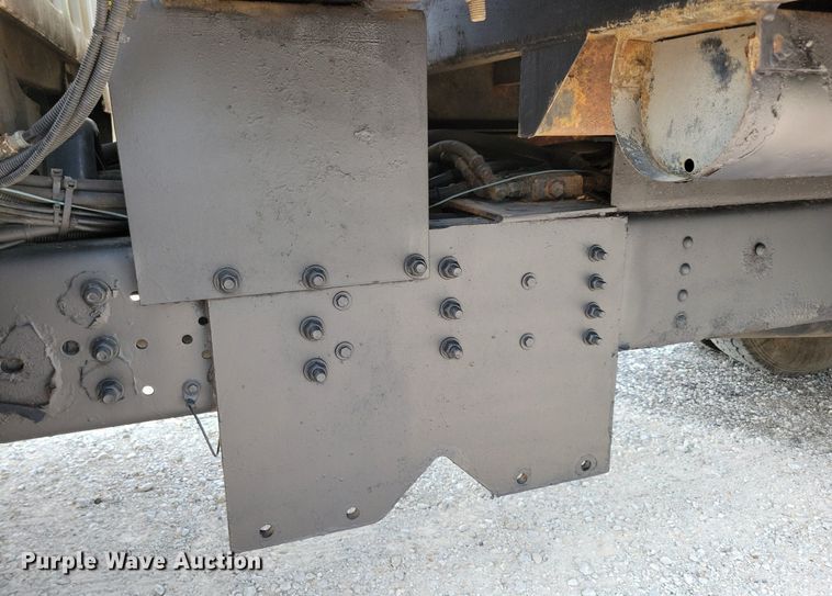 image for item DR4380 1998 Chevrolet  C6500 dump truck