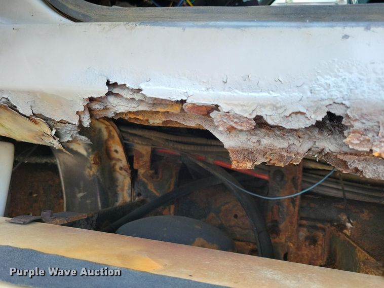 image for item DR4380 1998 Chevrolet  C6500 dump truck