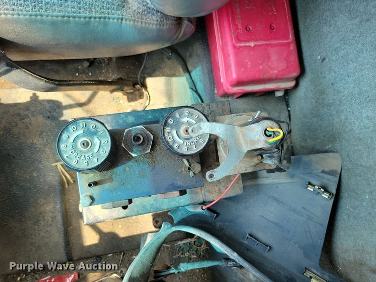 image for item DR4380 1998 Chevrolet  C6500 dump truck