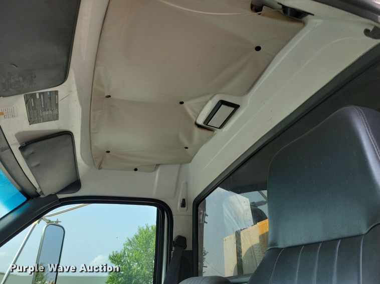 image for item DR4380 1998 Chevrolet  C6500 dump truck