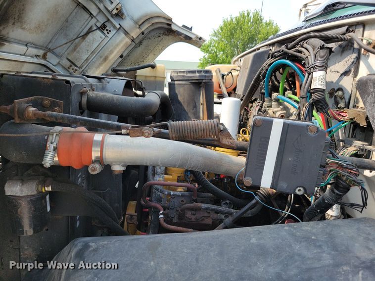 image for item DR4380 1998 Chevrolet  C6500 dump truck