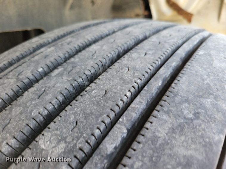 image for item DR4380 1998 Chevrolet  C6500 dump truck