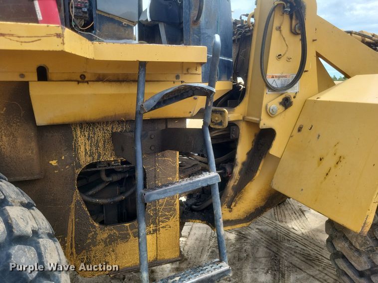 image for item DR4893 1999 Caterpillar  938G wheel loader