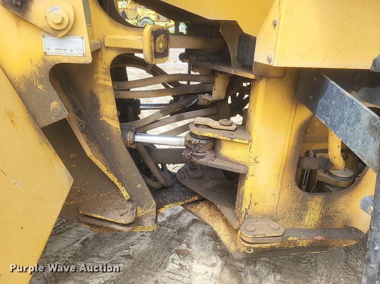 image for item DR4893 1999 Caterpillar  938G wheel loader