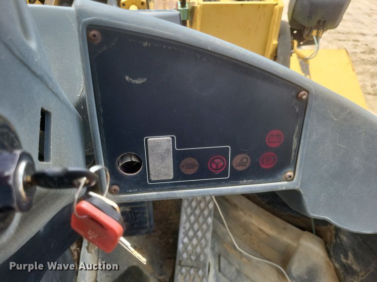 image for item DR4893 1999 Caterpillar  938G wheel loader