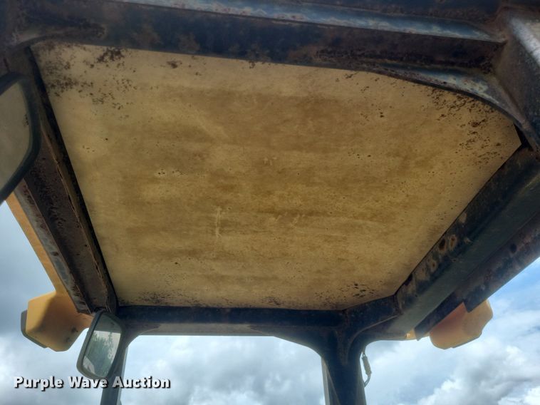 image for item DR4893 1999 Caterpillar  938G wheel loader